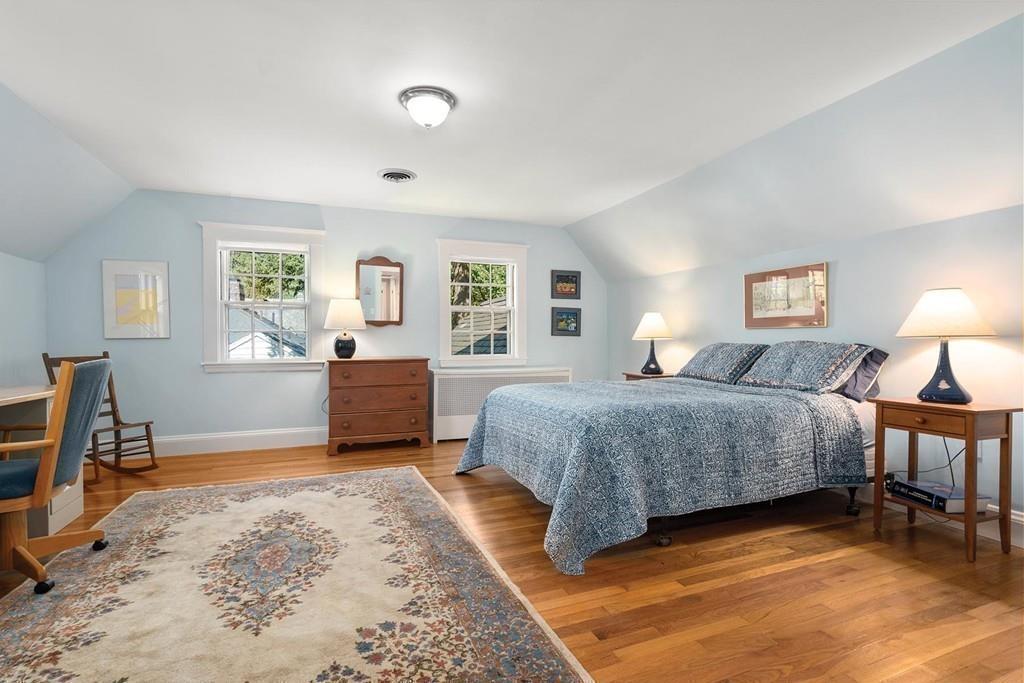 69 Pontiac Road Newton, MA 02468 - Photo 23 of 32