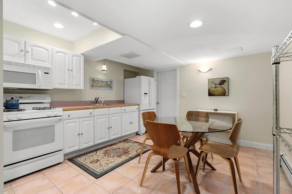 69 Pontiac Road Newton, MA 02468 - Photo 28 of 32