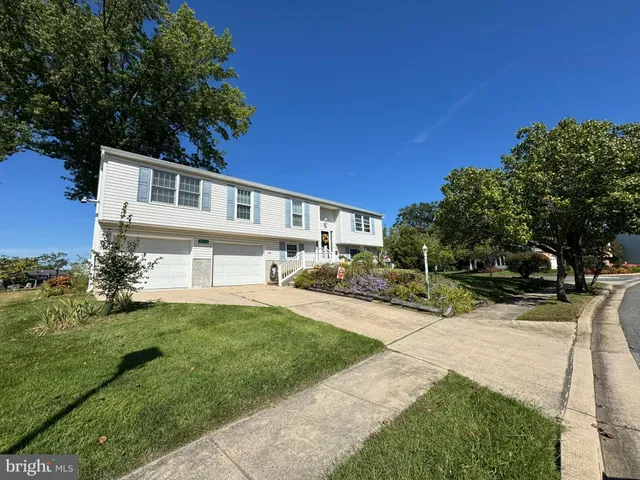 $475,000 | 8610 Saxon Circle, Baltimore, MD 21236