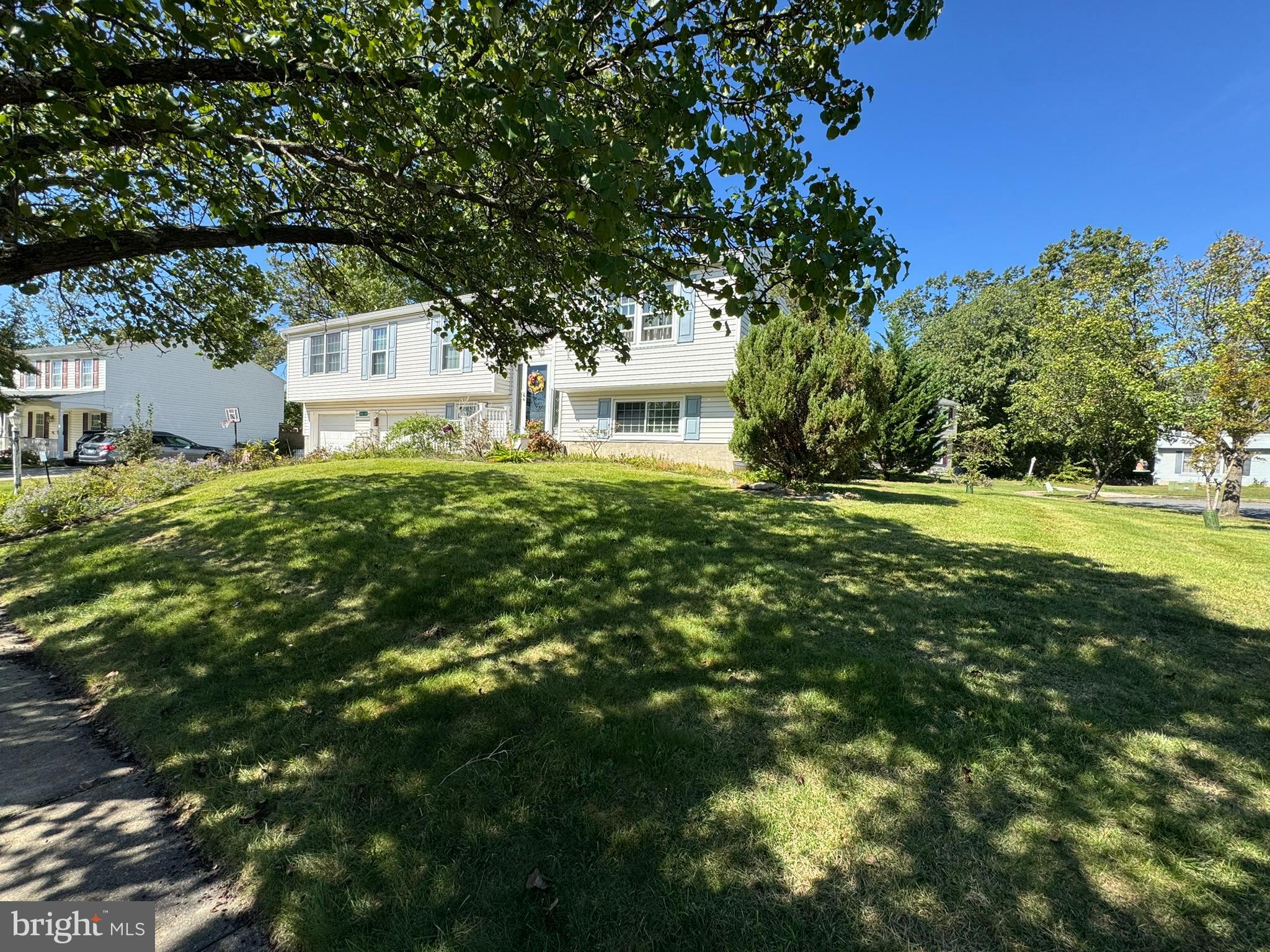 8610 Saxon Circle Baltimore, MD 21236 - Photo 3 of 9