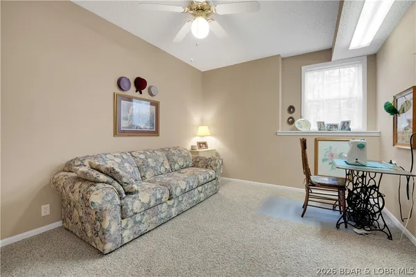 $475,000 | 662 Grandview Lane, Linn Creek, MO 65052