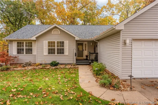 $475,000 | 662 Grandview Lane, Linn Creek, MO 65052