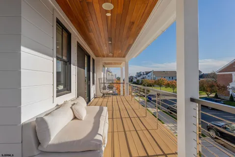 $8,999,000 | 1 South Sumner Avenue, Margate City, NJ 08402