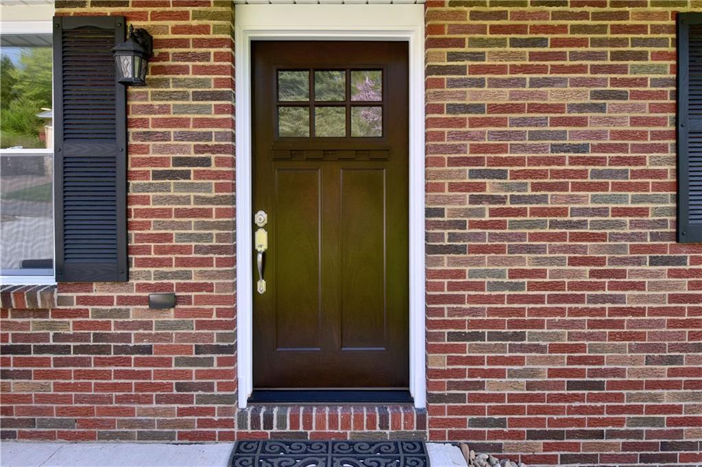 139 Marlene Road Beaver Falls, PA 15010 - Photo 3 of 22 Gallery Image 3