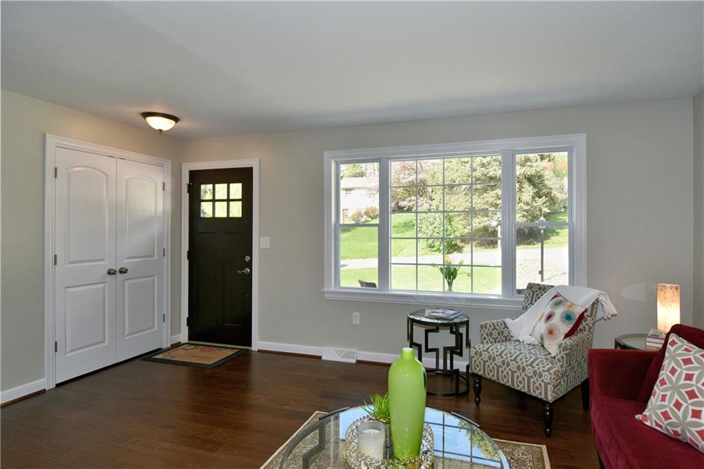 139 Marlene Road Beaver Falls, PA 15010 - Photo 5 of 22 Gallery Image 5