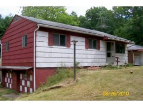 332 Conklin Hill Road Chenango Forks, NY 13746 - Photo 3 of 11 Gallery Image 3