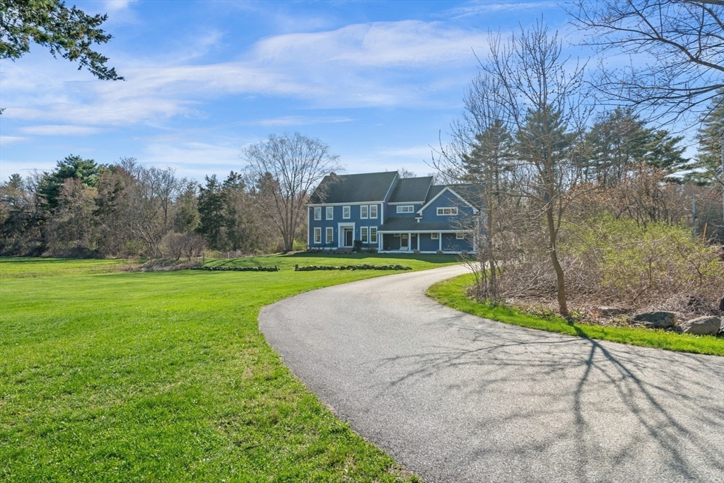 102 River Road Topsfield, MA 01983 - Photo 3 of 42
