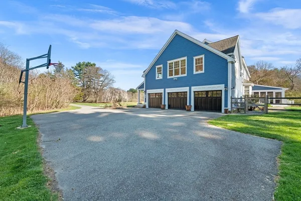 $1,675,000 | 102 River Road, Topsfield, MA 01983