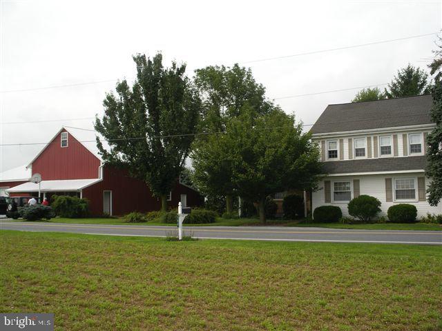 794 Fairview Road Manheim, PA 17545 - Photo 1 of 25