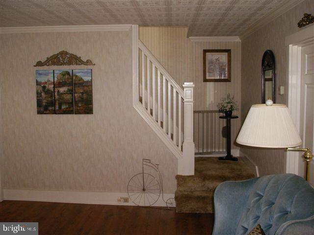 794 Fairview Road Manheim, PA 17545 - Photo 3 of 25