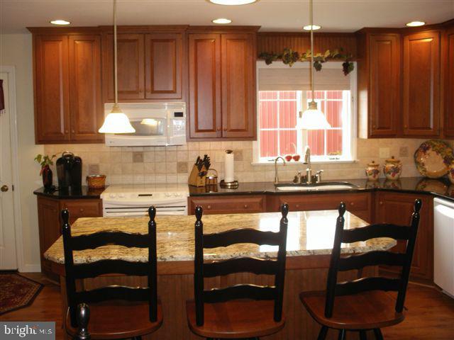 794 Fairview Road Manheim, PA 17545 - Photo 8 of 25