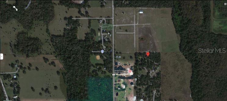 1349 North Fort Christmas Road Christmas, FL 32709 - Photo 7 of 12 a bathroom with a shower