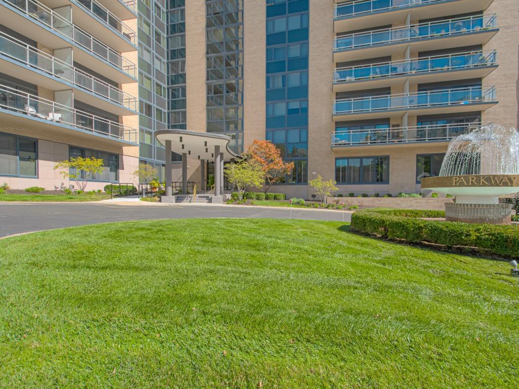 4545 Wornall Road, Unit 208 Kansas City, MO 64111 - Photo 22 of 46