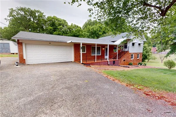 $275,000 | 260 Buck Fork Road, Dobson, NC 27017