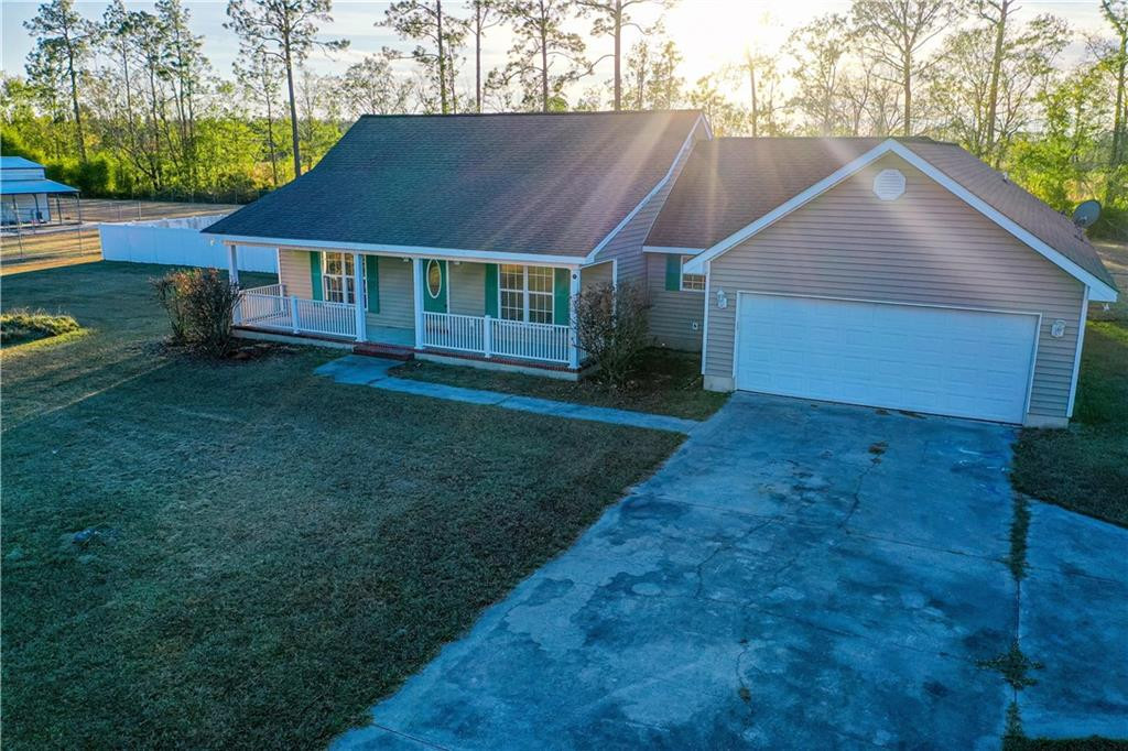2395 North Clough Bay Road Waycross, GA 31503 - Photo 1 of 35