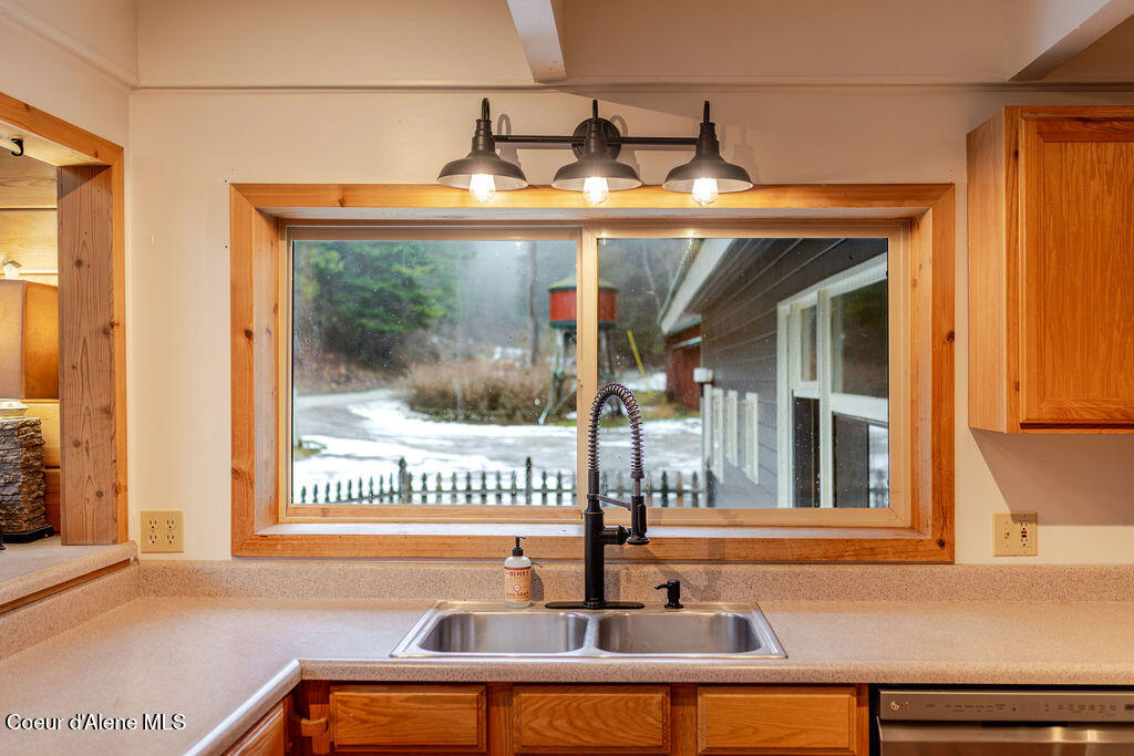 900 Trestle Creek Road Hope, ID 83836 - Photo 15 of 102 FP3A8688