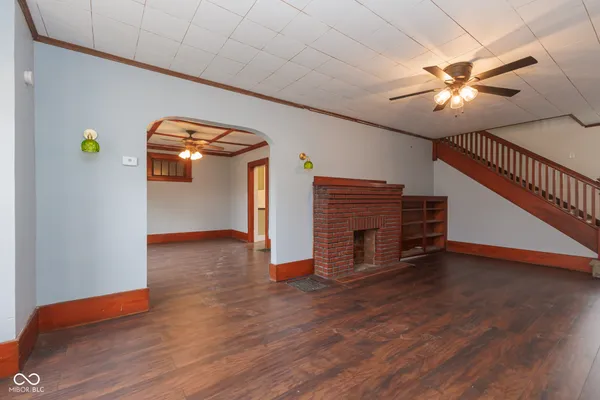$179,900 | 120 North Center Street, Eaton, IN 47338