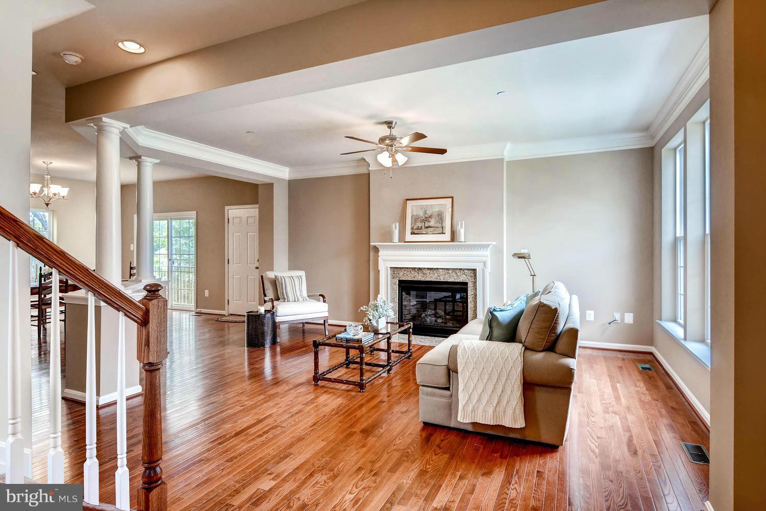 5631 Allender Road White Marsh, MD 21162 - Photo 3 of 28 Living Room