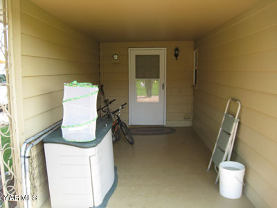 704 Meadowbrook Road Yakima, WA 98903 - Photo 33 of 33 a bathroom with a sink and a toilet