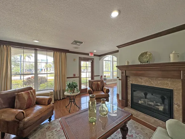 $1,650 | 152 Southwest Peacock Boulevard, Unit 27105, Port St. Lucie, FL 34986