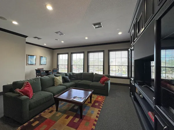 $1,650 | 152 Southwest Peacock Boulevard, Unit 27105, Port St. Lucie, FL 34986