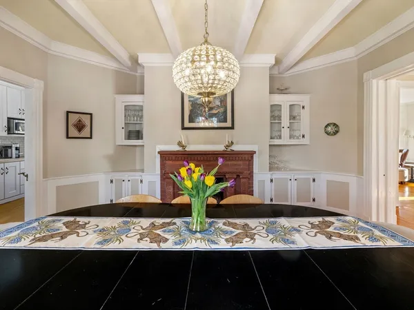 $1,150,000 | 4 Latisquama Road, Southborough, MA 01772