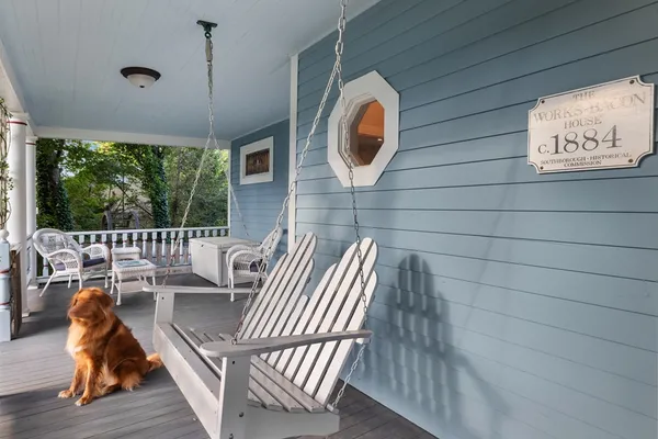 $1,150,000 | 4 Latisquama Road, Southborough, MA 01772