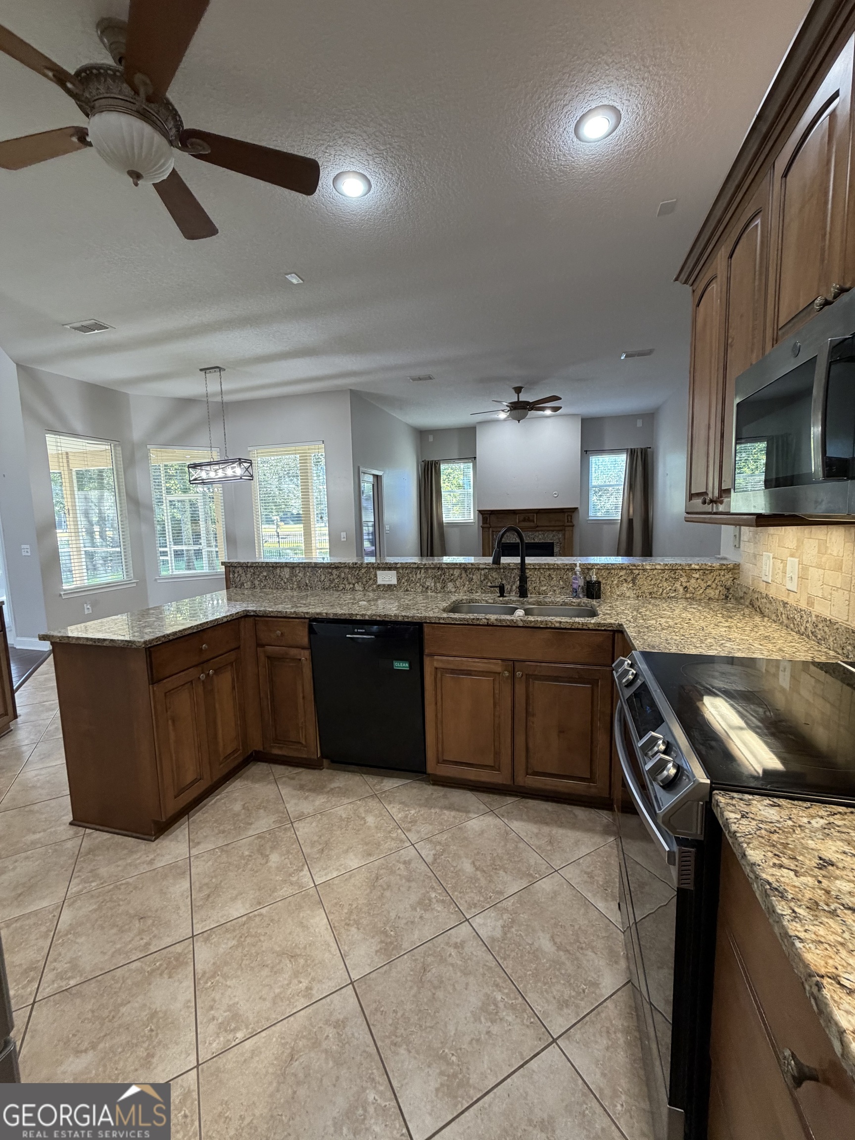 108 Heron's Nest Circle Kingsland, GA 31548 - Photo 18 of 62