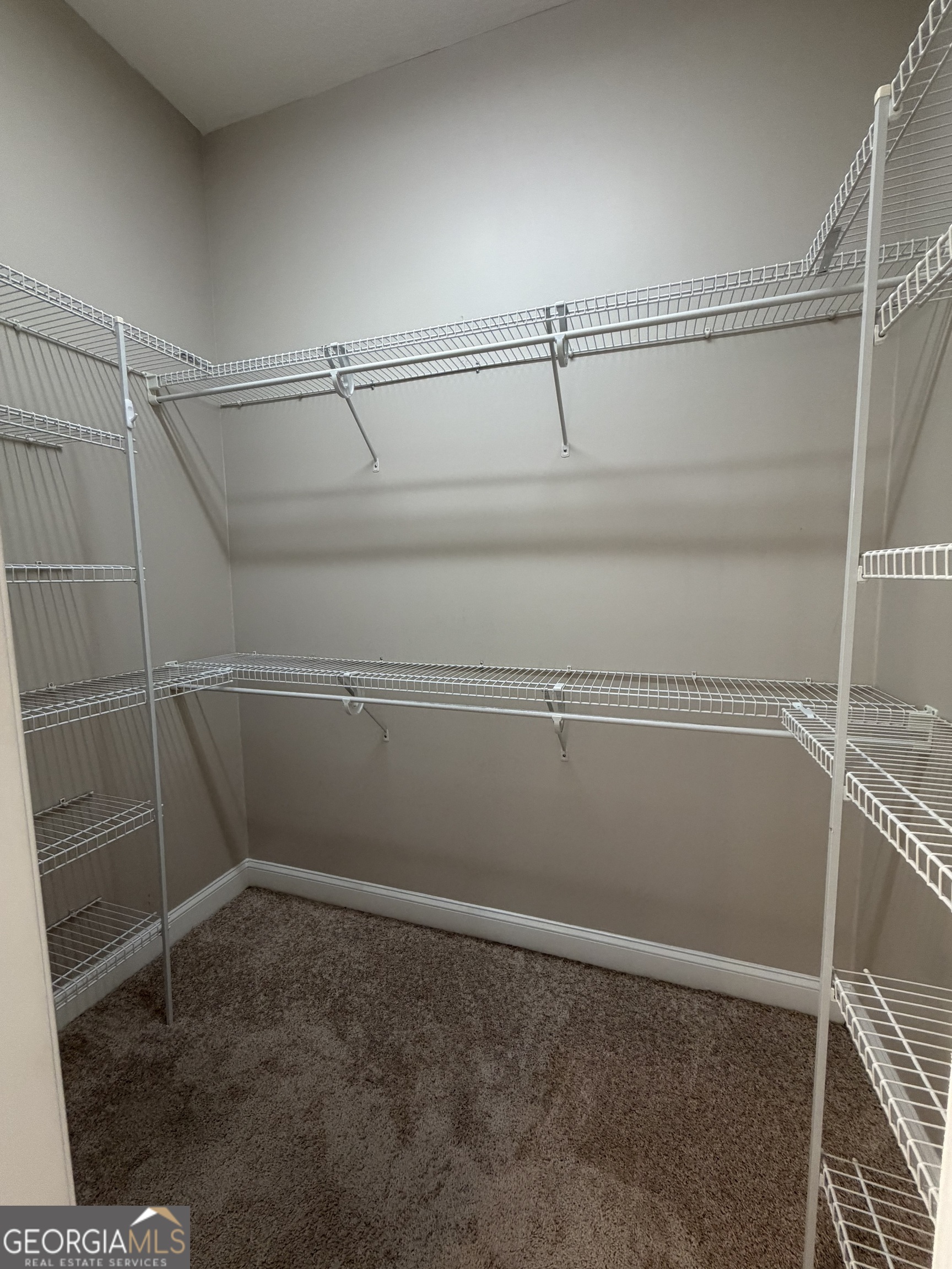 108 Heron's Nest Circle Kingsland, GA 31548 - Photo 33 of 62 a view of a room