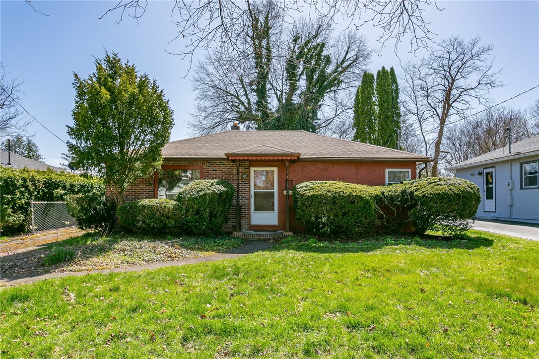 121 Holloway Road Brighton, NY 14610 - Photo 1 of 1 Gallery Image 1
