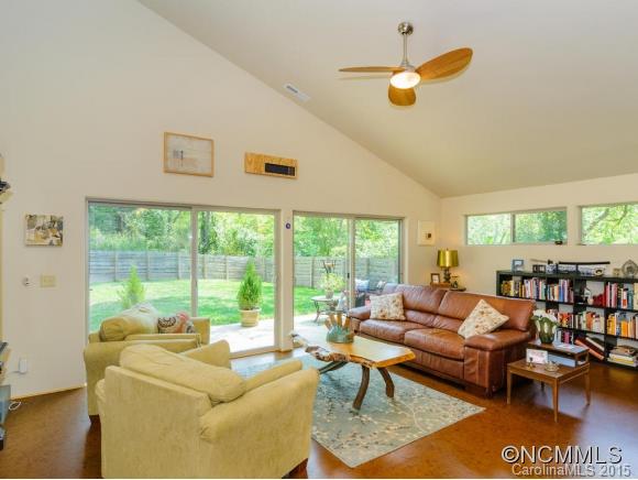 58 Maple Springs Road Asheville, NC 28805 - Photo 3 of 24 Gallery Image 3