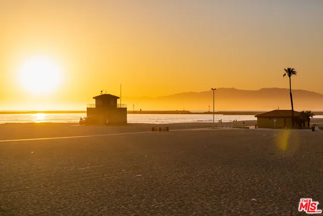 $8,995 | 6985 Trolleyway South, Playa del Rey, CA 90293