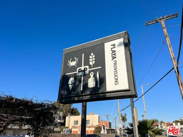 $8,995 | 6985 Trolleyway South, Playa del Rey, CA 90293