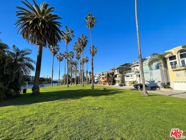 $8,995 | 6985 Trolleyway South, Playa del Rey, CA 90293