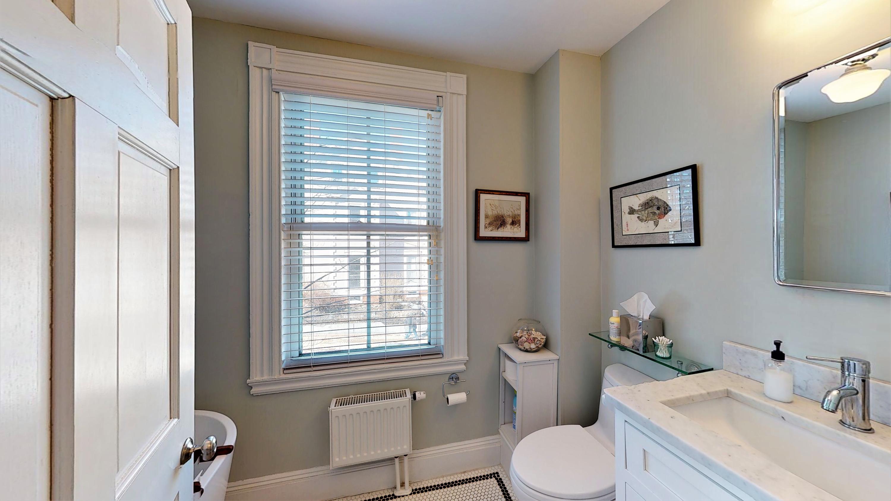 117 State Street Portland, ME 04101 - Photo 33 of 55 2nd Floor Full Bath
