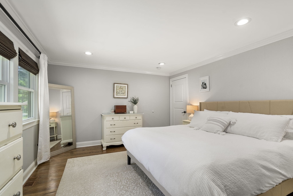 29 Ledgewood Road Framingham, MA 01701 - Photo 13 of 34 Gallery Image 13