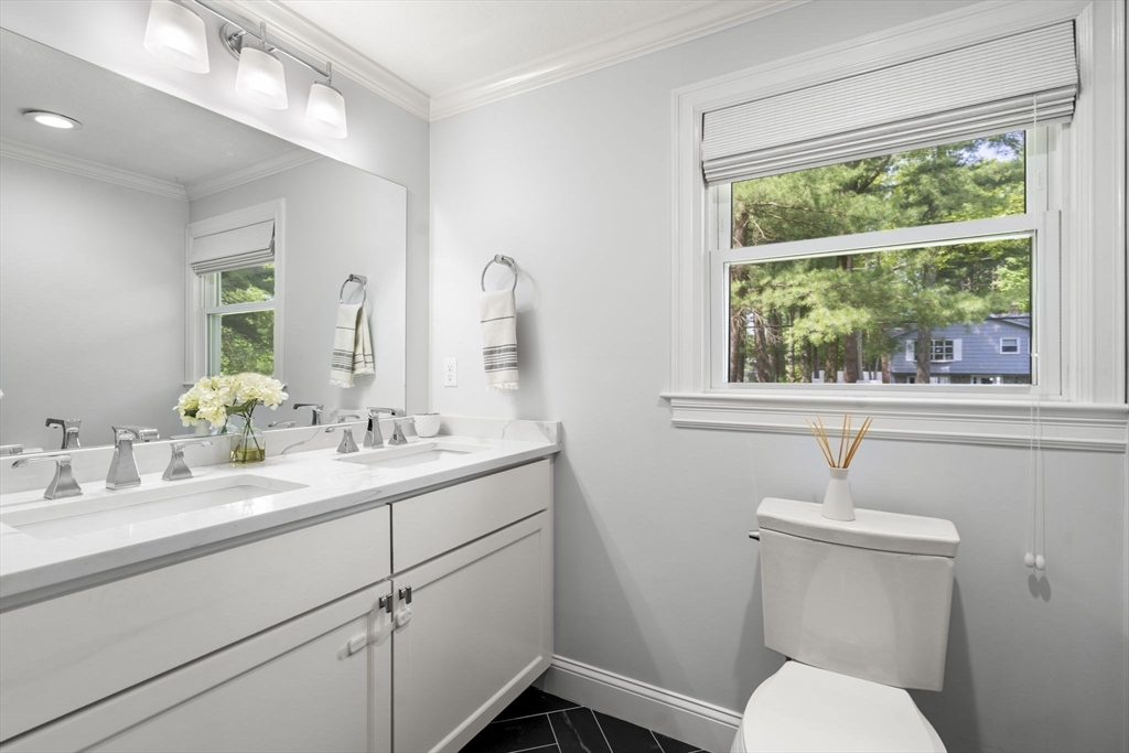 29 Ledgewood Road Framingham, MA 01701 - Photo 18 of 34 Gallery Image 18