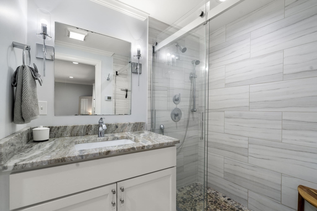 29 Ledgewood Road Framingham, MA 01701 - Photo 19 of 34 Gallery Image 19