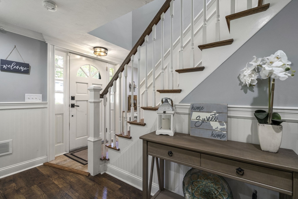 29 Ledgewood Road Framingham, MA 01701 - Photo 20 of 34 Gallery Image 20