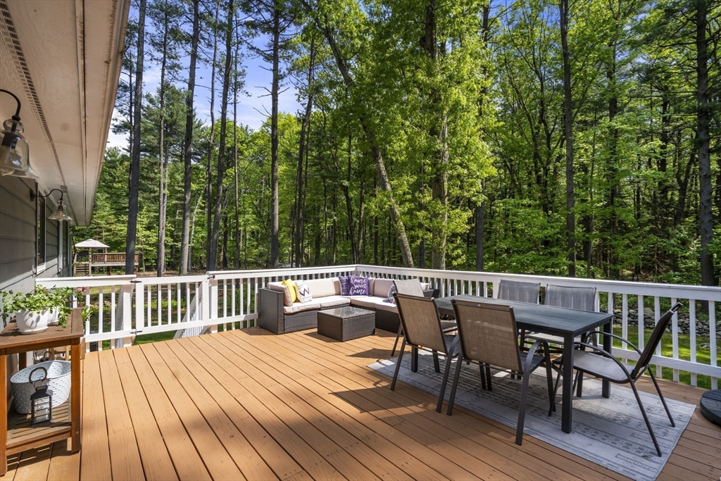 29 Ledgewood Road Framingham, MA 01701 - Photo 29 of 34 Gallery Image 29