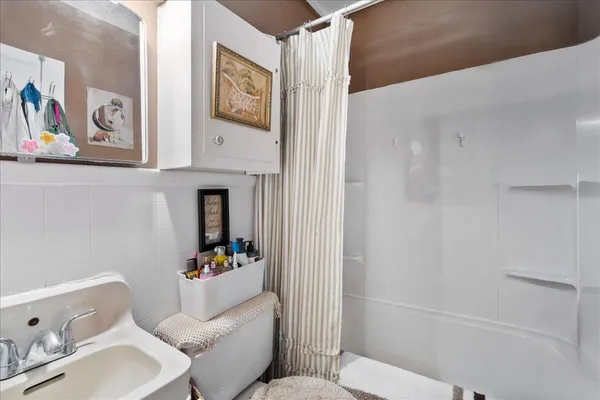 $199,300 | 406 Butler Street, St. Matthews, SC 29135