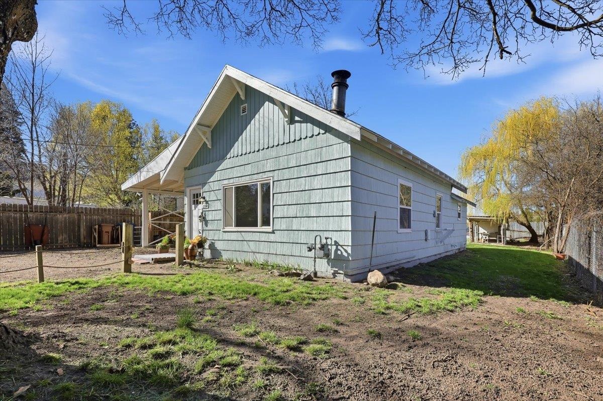 1920 West 23rd Avenue Spokane, WA 99224 - Photo 3 of 27