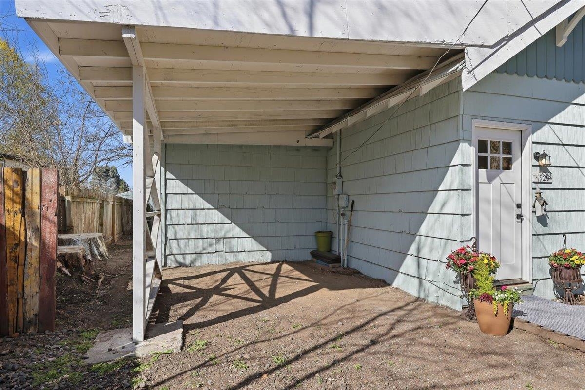 1920 West 23rd Avenue Spokane, WA 99224 - Photo 4 of 27