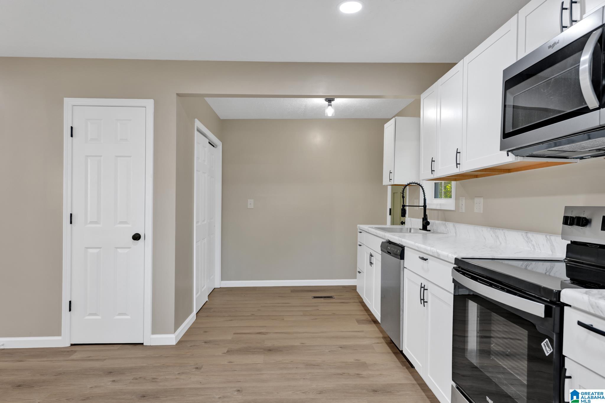 405 Goodwin Circle Anniston, AL 36207 - Photo 22 of 27