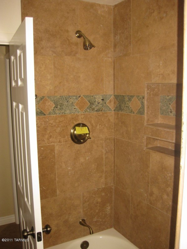 930 East Rudasill Road Tucson, AZ 85718 - Photo 15 of 18 Gallery Image 15