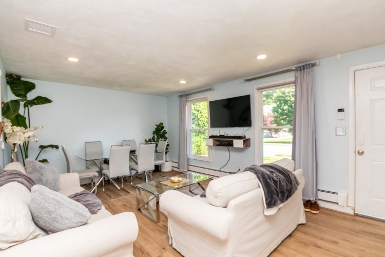 75 Durham Road, Unit 75 Dedham, MA 02026 - Photo 3 of 11