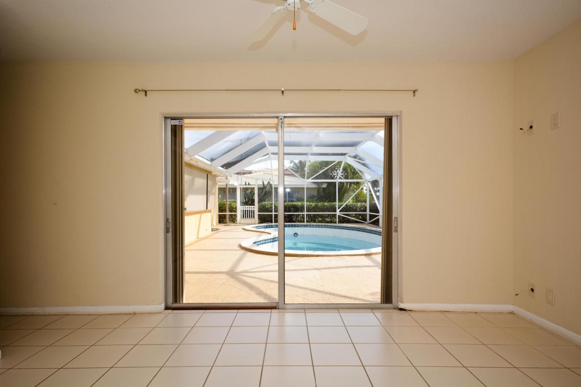 772 Northeast 70th Street Boca Raton, FL 33487 - Photo 13 of 28 772 NE 70th Street