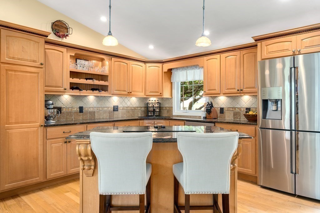 16 Old Farm Road Auburn, MA 01501 - Photo 14 of 42 Gallery Image 14