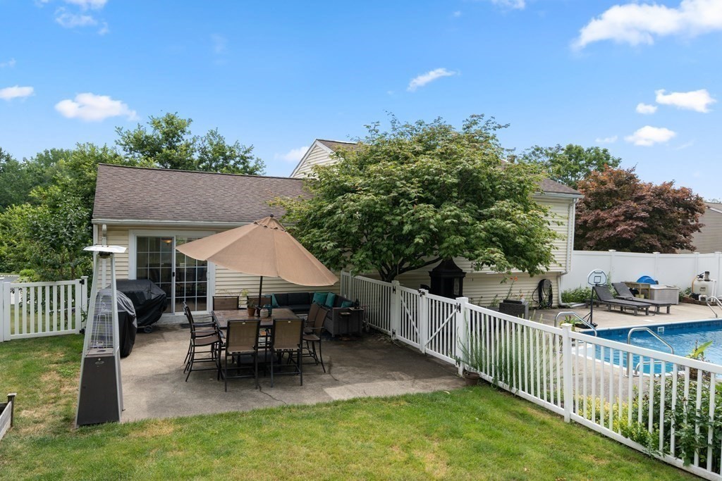 16 Old Farm Road Auburn, MA 01501 - Photo 5 of 42 Gallery Image 5