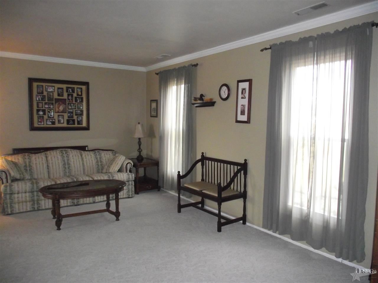 2225 Pleasant Ridge Road Fort Wayne, IN 46819 - Photo 3 of 30